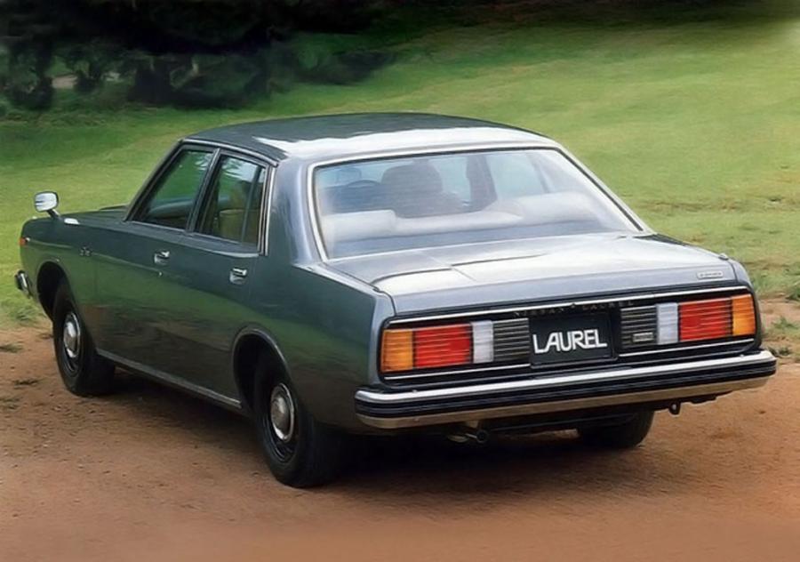  Nissan Laurel Sedan 1977 года  (фото 2 из 3)